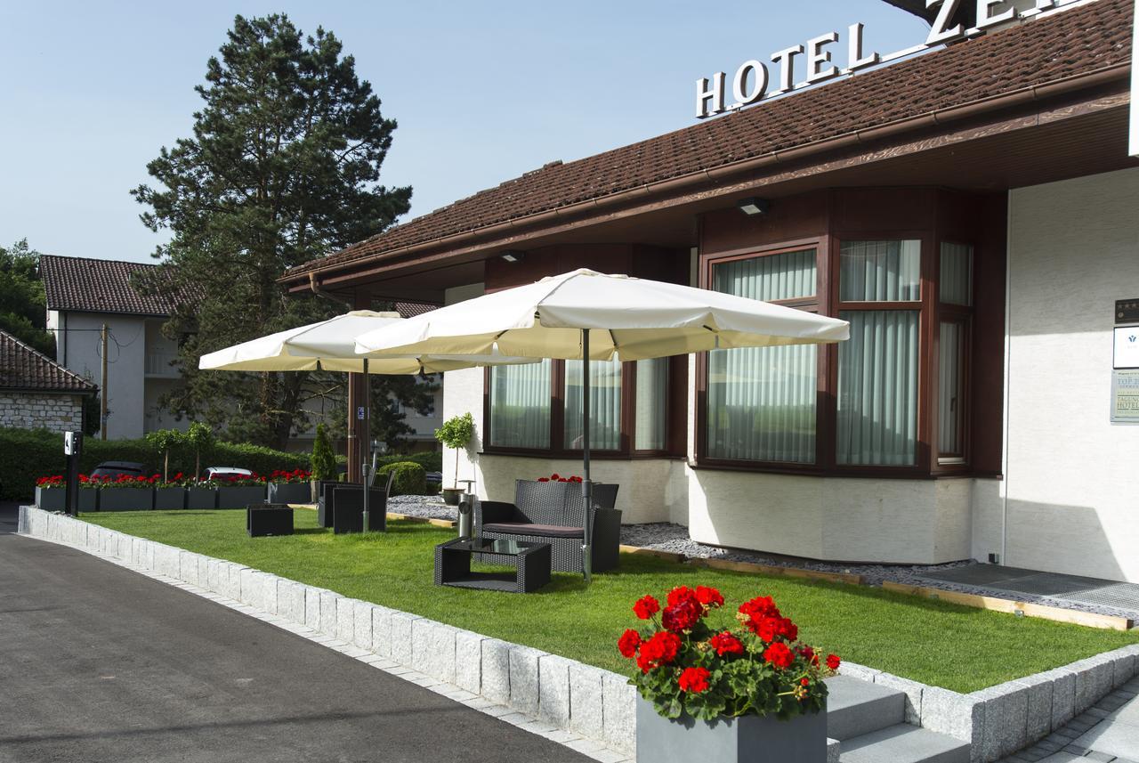 Hotel Zettler Günzburg Екстериор снимка